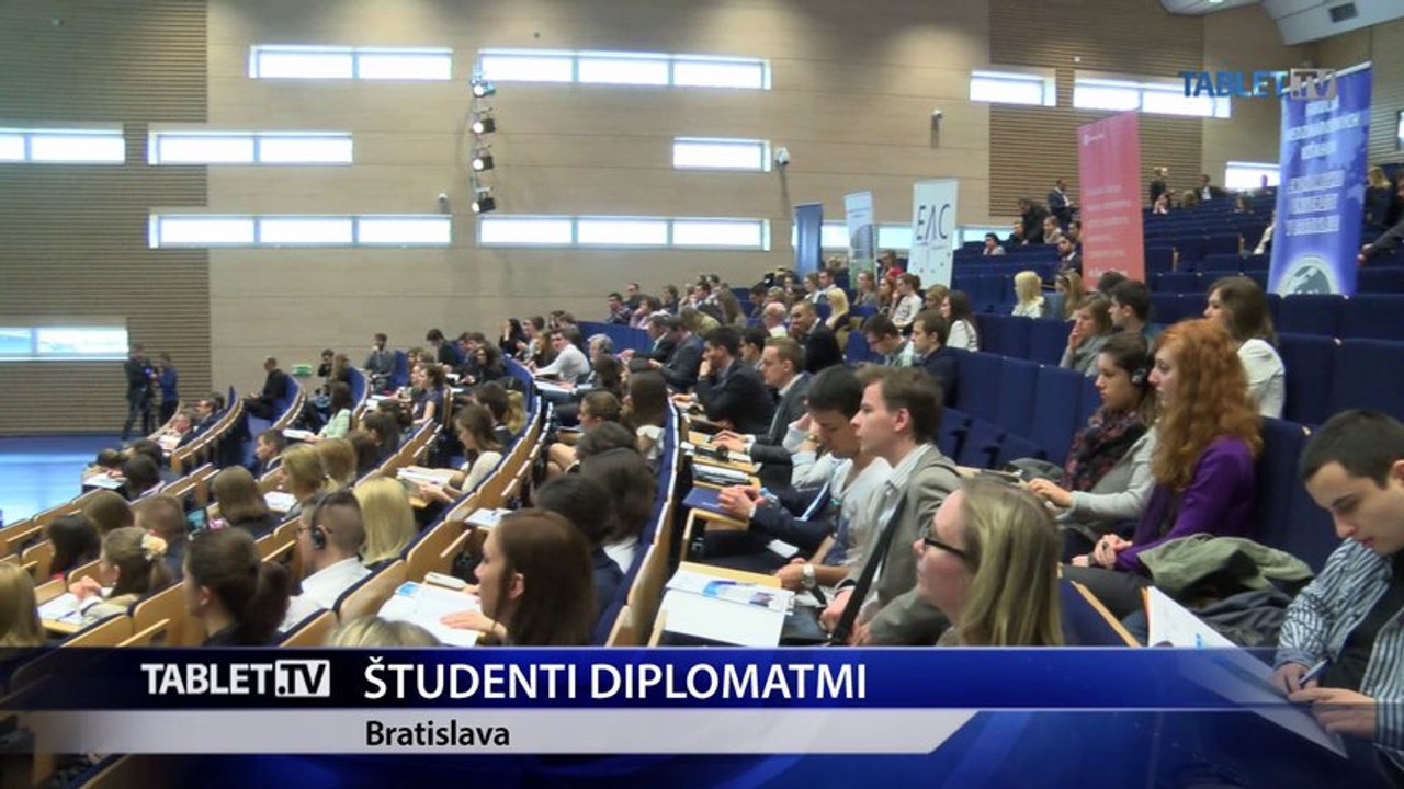 Študenti sa dnes stali diplomatmi na modelovej konferencii