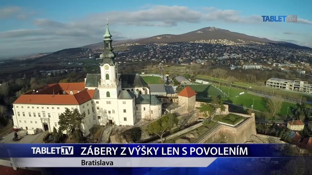 Drony nie sú hračky, ale lietadlá, ktorých použitie upravuje zákon
