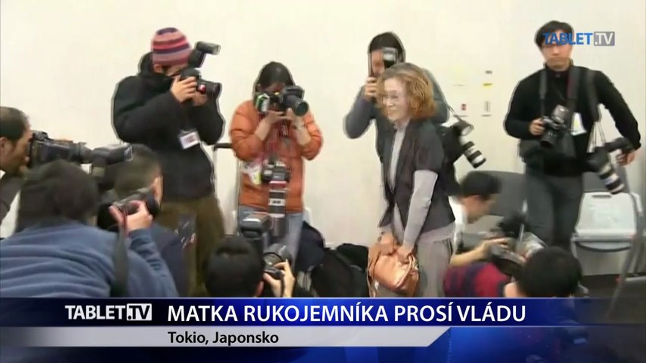 Rukojemníkova matka vyzvala premiéra Abeho na záchranu svojho syna