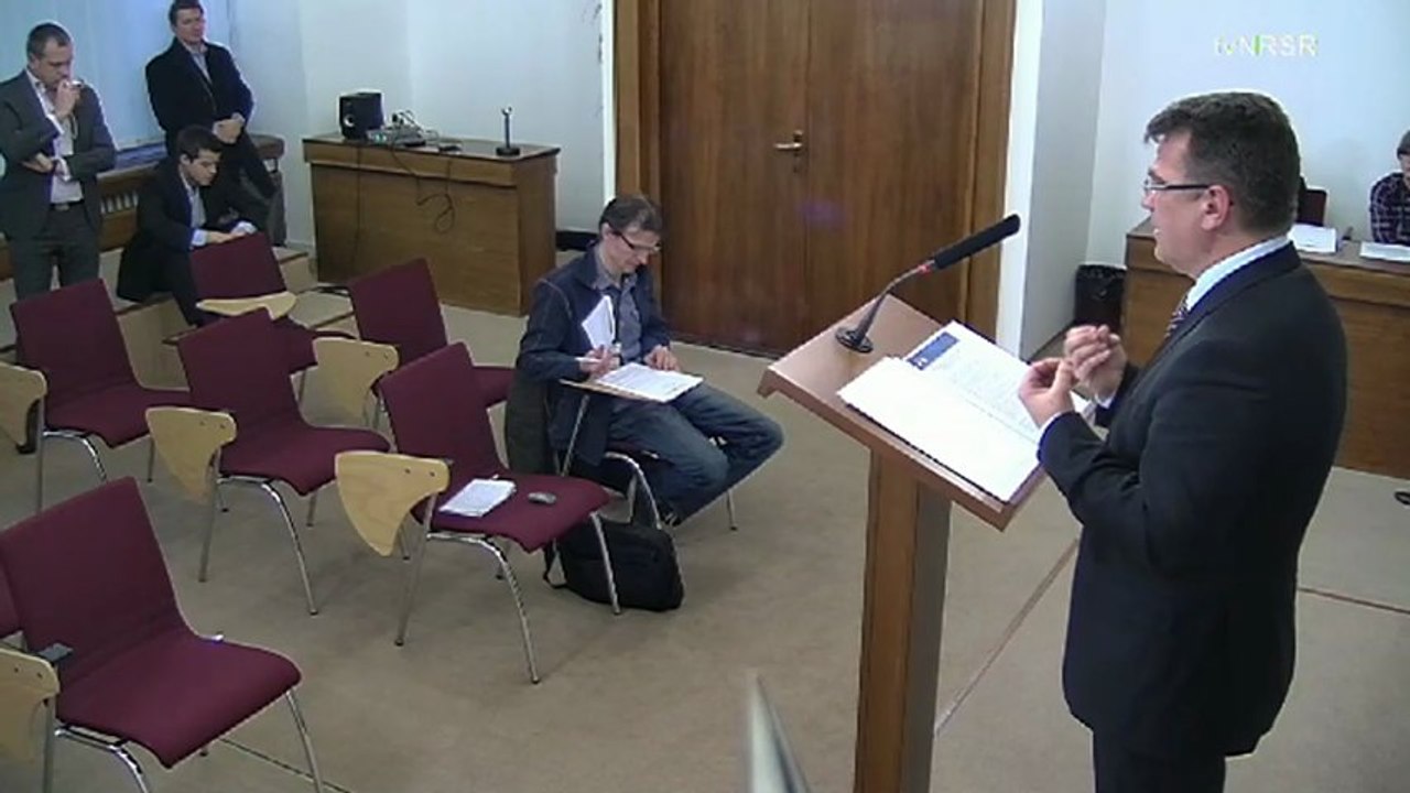 ZÁZNAM: KDH o návrhoch zlepšenia sociálnej situácie Slovákov