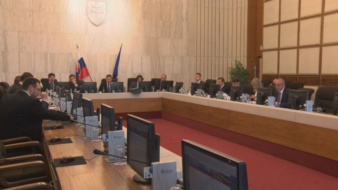 Vláda dnes vymenila štyroch štátnych tajomníkov