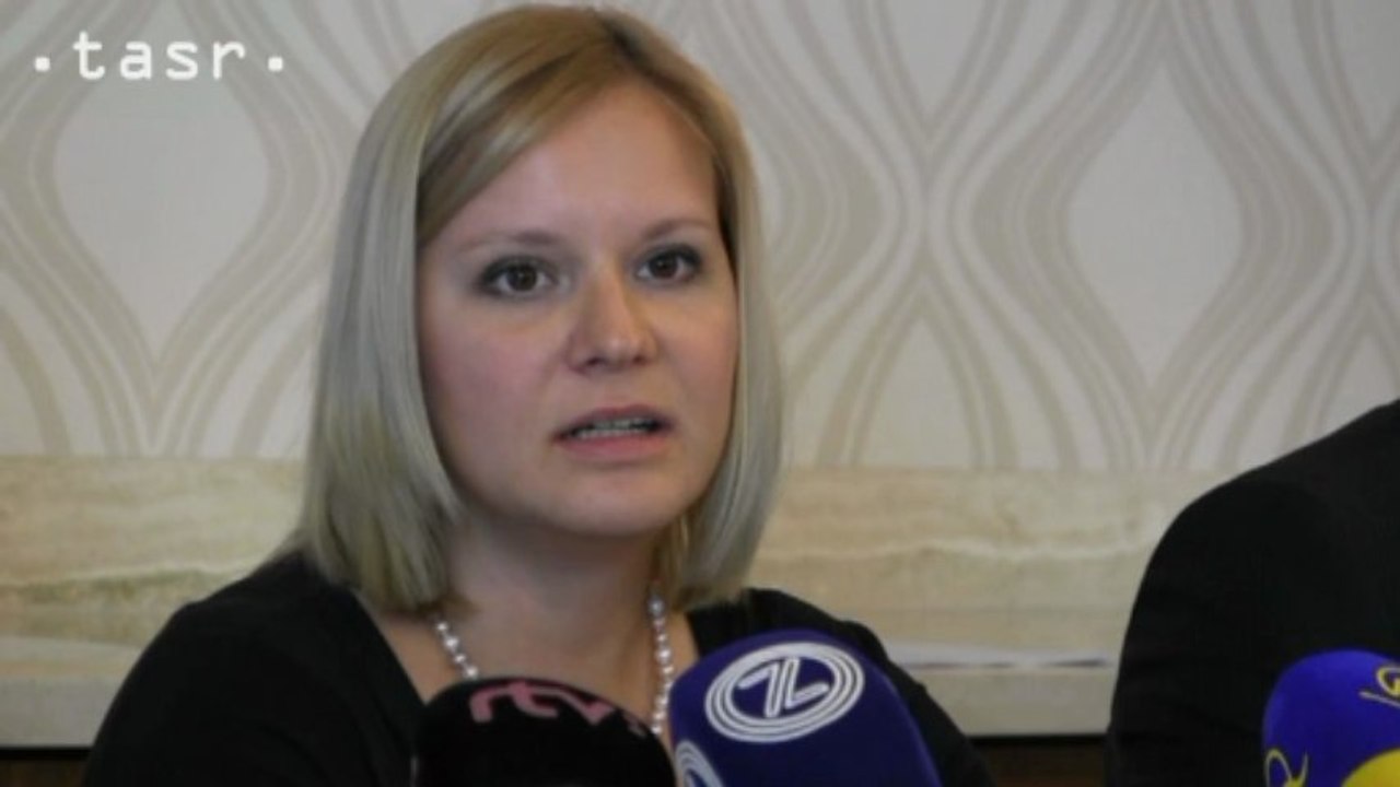 Slováci sú podľa prieskumu finančne podvyživení