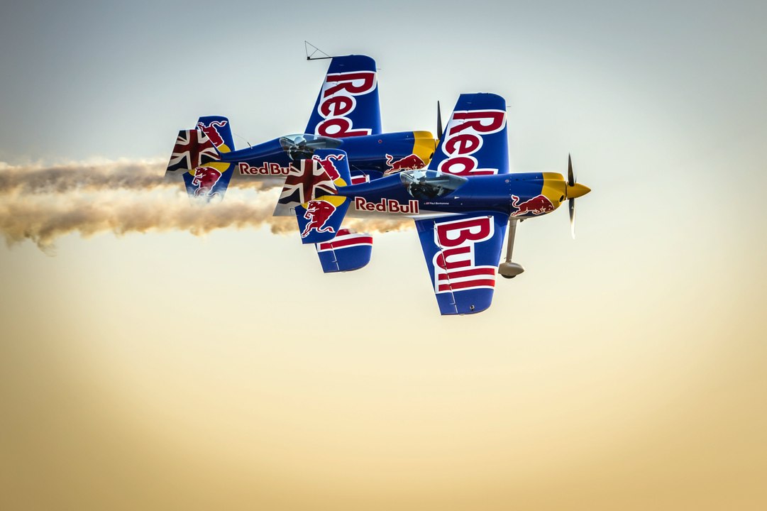 Aerobatic Formation Flying with the Red Bull Matadors