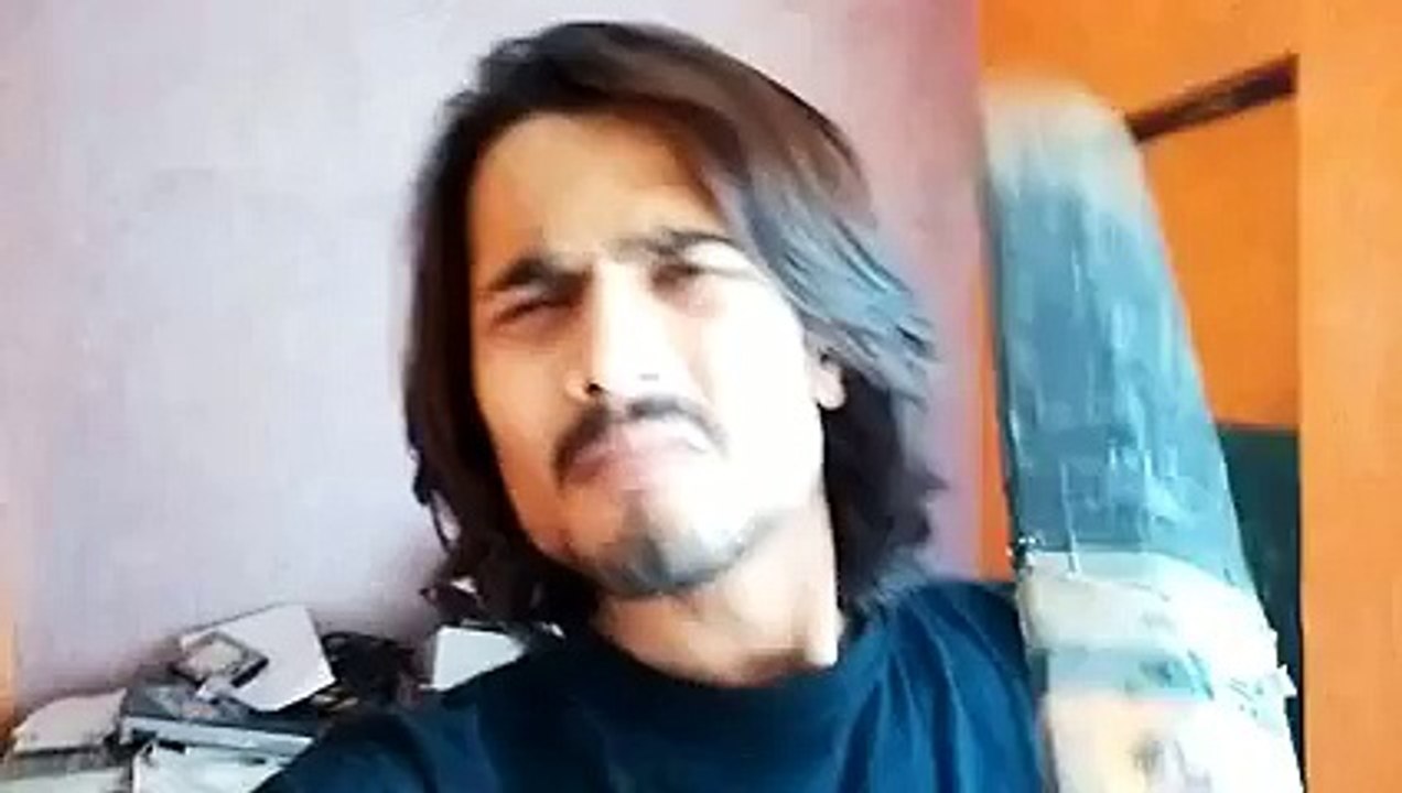 biscoot and parak video
