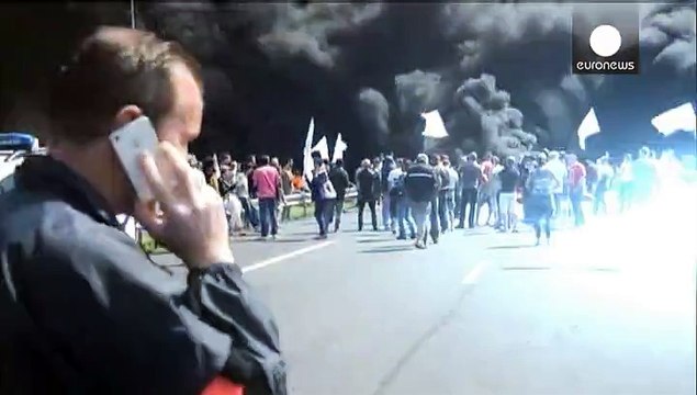 Работники парома перекрыли туннель под Ла Маншем