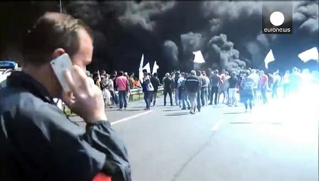 Тунель під Ла-Маншем на півдня заблокував страйк моряків