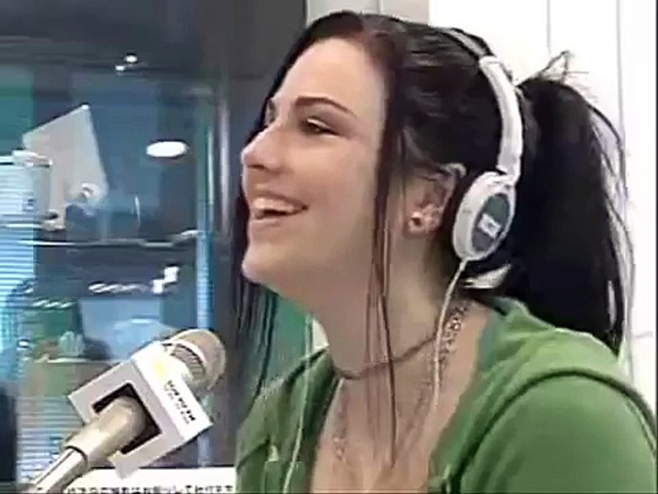 AMY LEE - FUNNY