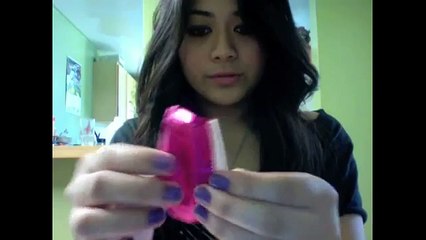 HOW TO MAKE GUM WRAPPER HEARTS