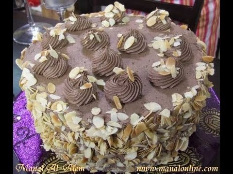 تورتة الموز بكريمة الشوكولاتة - منال العالم