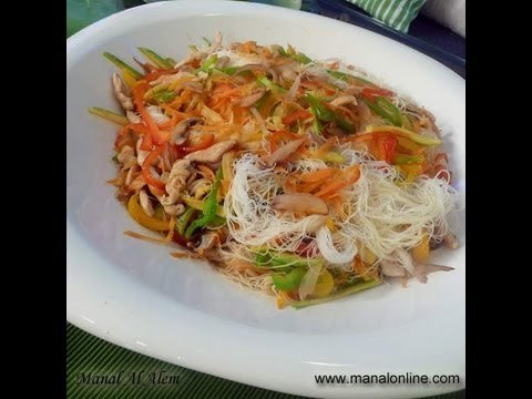 فيليه الدجاج مع الخضروات والنودلز - منال العالم