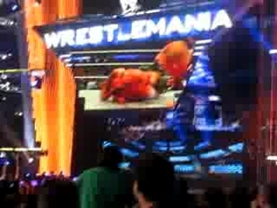 Live-WM23-cena vs hbk-2