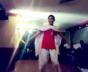 Peshawar college girl superb dance