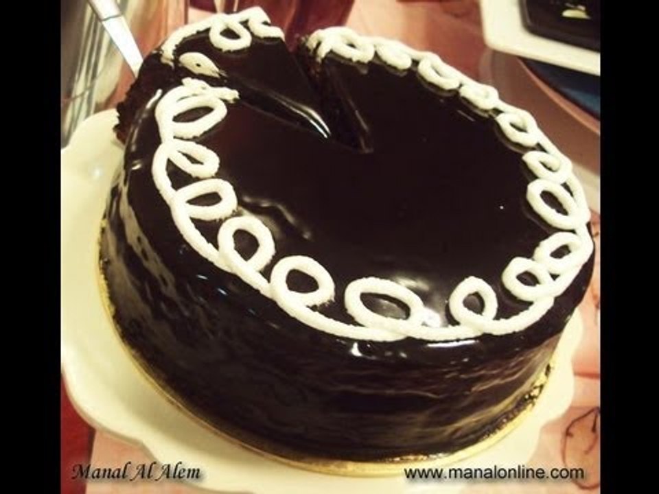 تورتة الشوكولاتة المحشية  - منال العالم