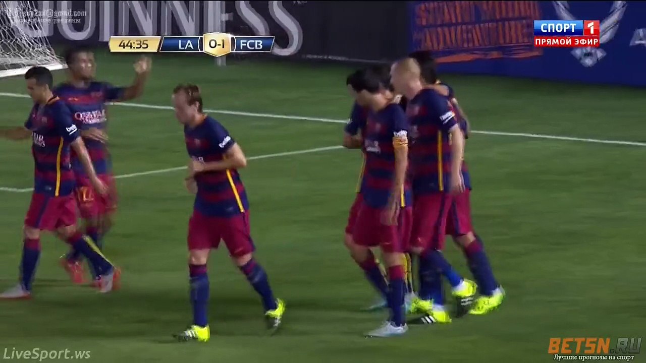 L.Suarez goal (LA Galaxy 0-1 FC Barcelona) HD