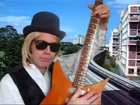 The Traveling Wilburys - End Of The Line