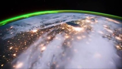 La Terre vue de l'espace de nuit