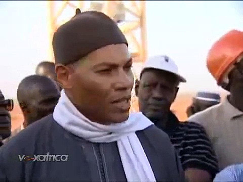 Karim Wade ouvre sa bouche leral.net  4.WMV