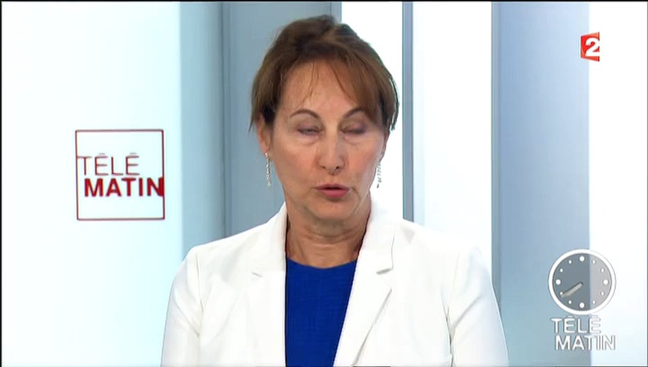 L'interview de Ségolène Royal perturbée par un...