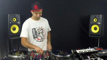 Hey tu veux savoir ce que c'est qu'un VRAI DJ ?!