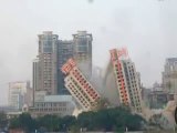 Gros raté pendant la démolition d'un gratte ciel en chine - FAIL