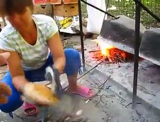 Böyle ekmek pişirme şekli görmediniz.