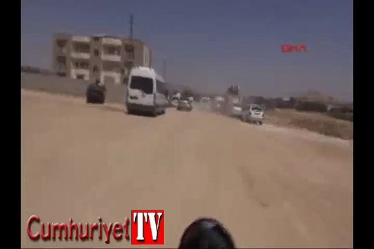 2 polis evlerinde başlarından vurularak öldürüldü...Olay yerinden ilk görüntüler