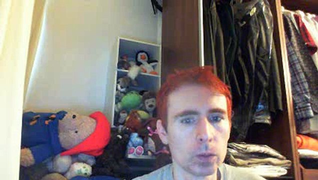 Wiwi égratigne fast moving train de Fredrika Stahl