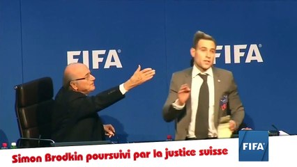 Il risque un procès après son jet de billets sur Blatter