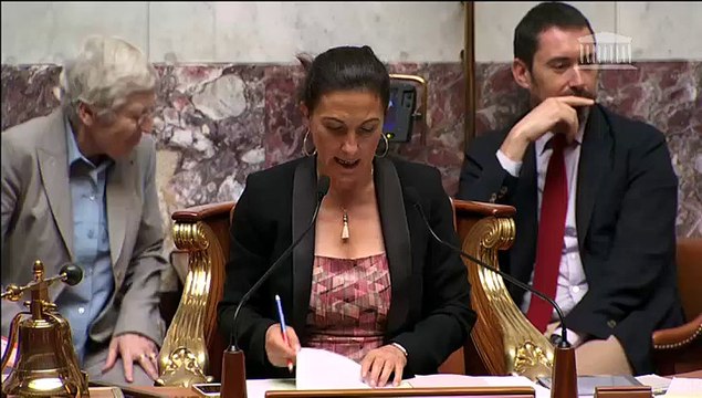 Droits des étrangers: article 10 étrangers malades