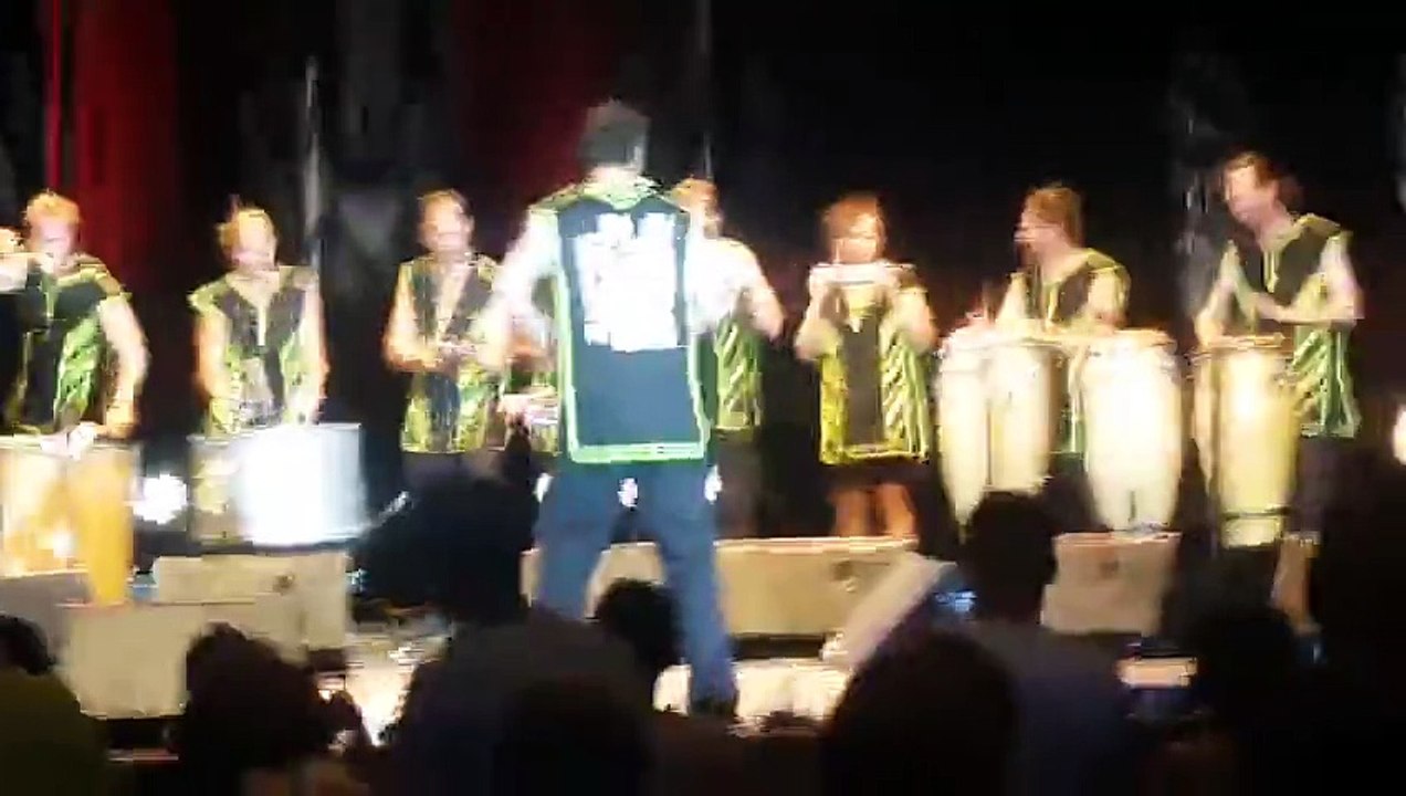 VIDEOS Tambour major blanc qui fait mieux que Doudou Ndiaye Rose