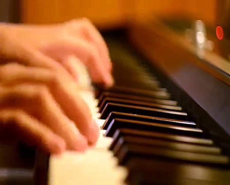 Vance Joy- Riptide (piano cover)