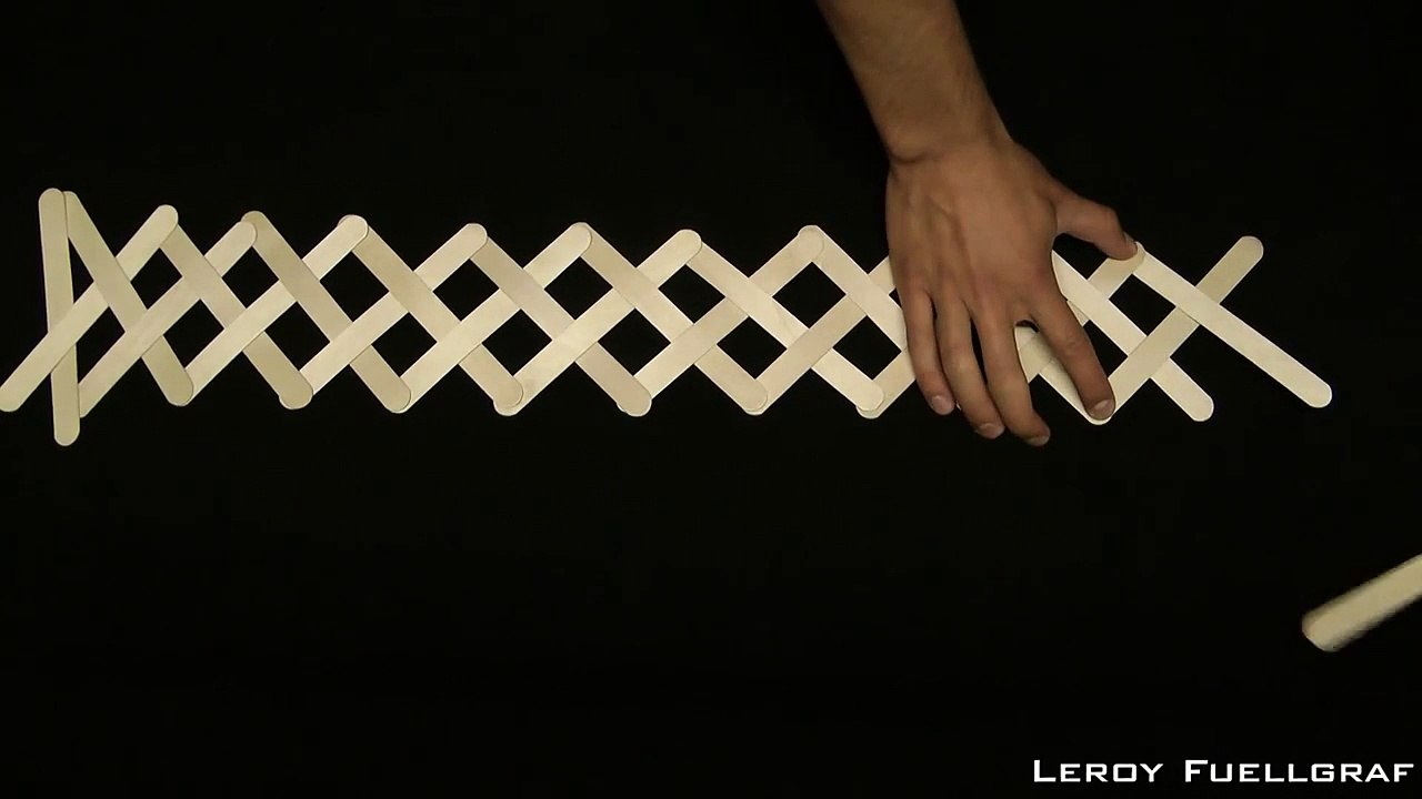 Chain Reaction - Popsicle Sticks Bomb - Cobra Weave - How To Make - Tutorial