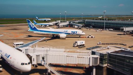 Haneda Airport Tilt Shift and Time Lapse