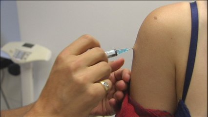 La garde centralisée des médecins généralistes: alternative pour désengorger les urgences