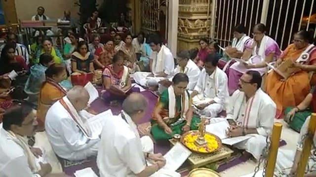 Aniruddha Bapu - Shree Rudrabhishek seva at Shree Aniruddha Gurukeshetram - 15 December 2014
