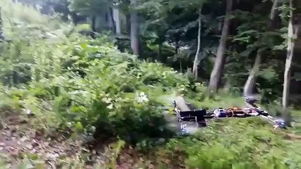 Adolescente norte-americano cria "revólver-drone" e posta vídeo na internet