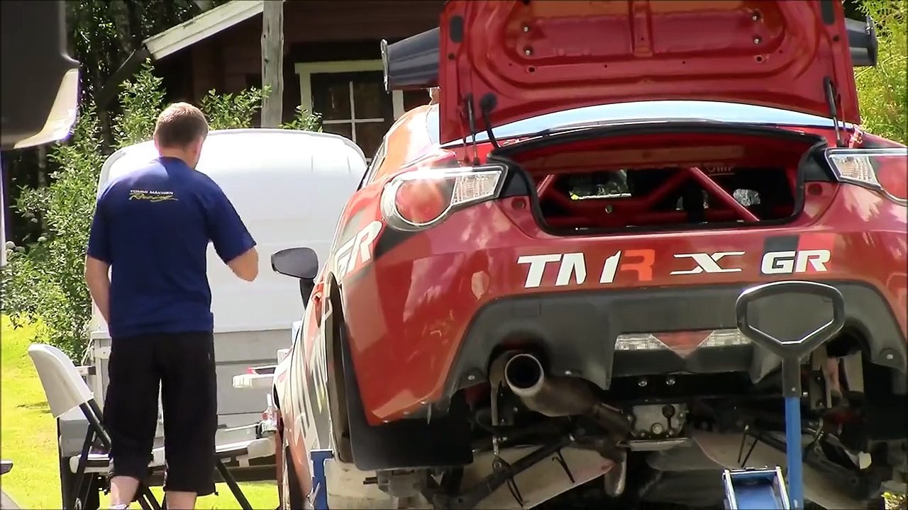 TOMMI MÄKINEN - Toyota GT86 4x4 - Rally Finland Test
