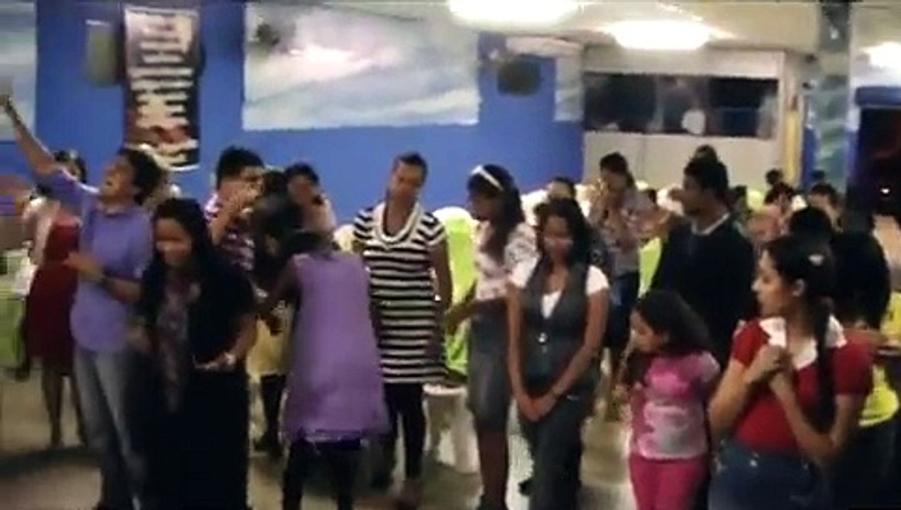 Batismo com Espirito Santo fogo puro 1° Pregação Pedro Henrique