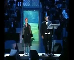 The Cranberries - Dolores O'Riordan - Ave Maria - Pavarotti