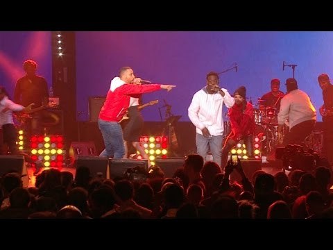Dinos Punchlinovic et Disiz - J'Pète les Plombs (Live aux TRACE Urban Music Awards 2014)