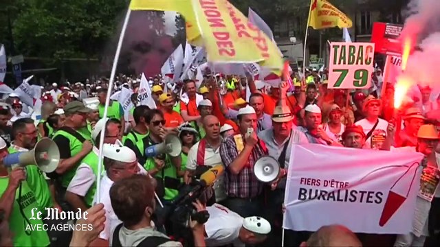 Paquet neutre : les buralistes manifestent contre à Paris