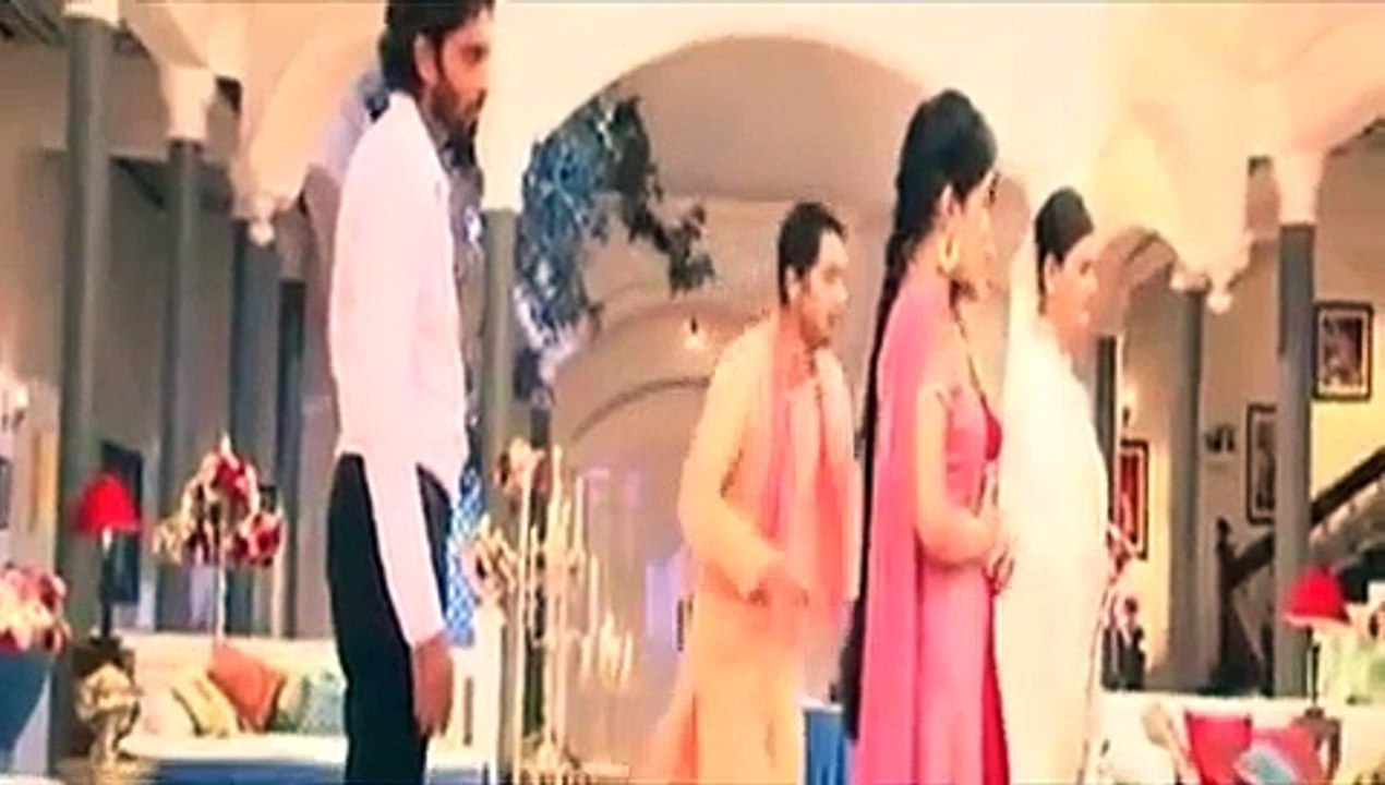 Yuvraj Ne Daaru Ke Nashe Mein Kiya Suhani Ko propose - 22 July 2015 - Suhani Si Ek Ladki