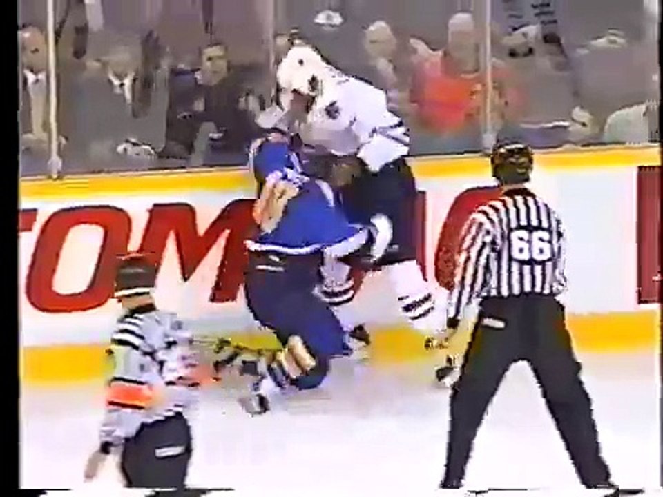 Tony Twist vs Georges Laraque