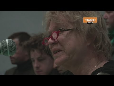 Eva Joly à l'écoute des jeunes (Guest Star)