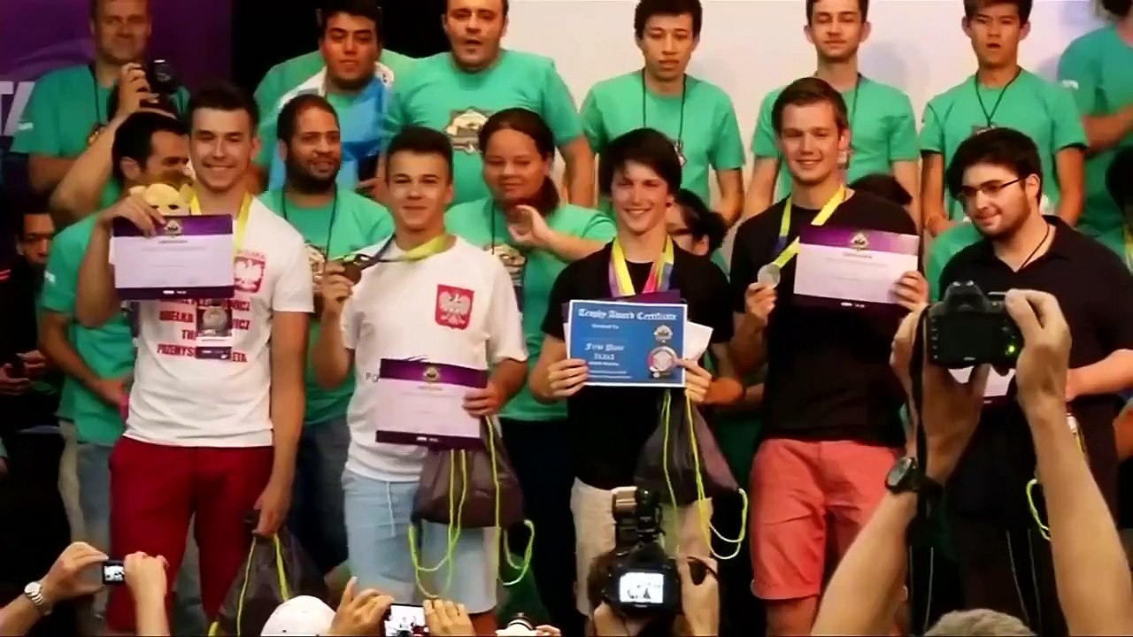 Aussie wins 2015 Rubik's Cube championship in Brazil