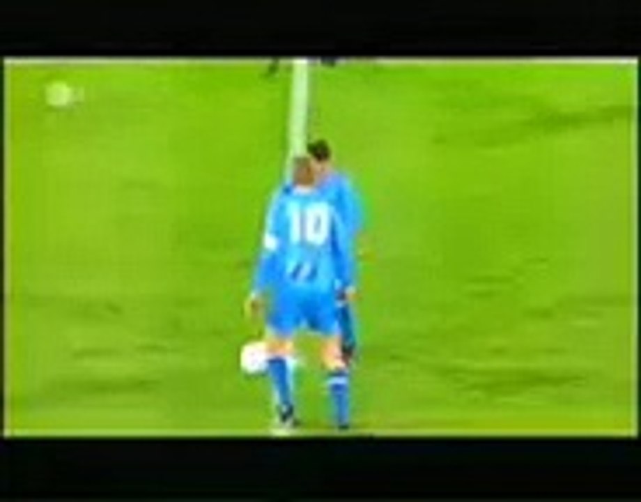 أسرع هدف في مباراة دولية سجله لاعب سان مارينو “غوالتييري ” في مرمى انكلترا عام 1993 بعد مرور8.3 فقط