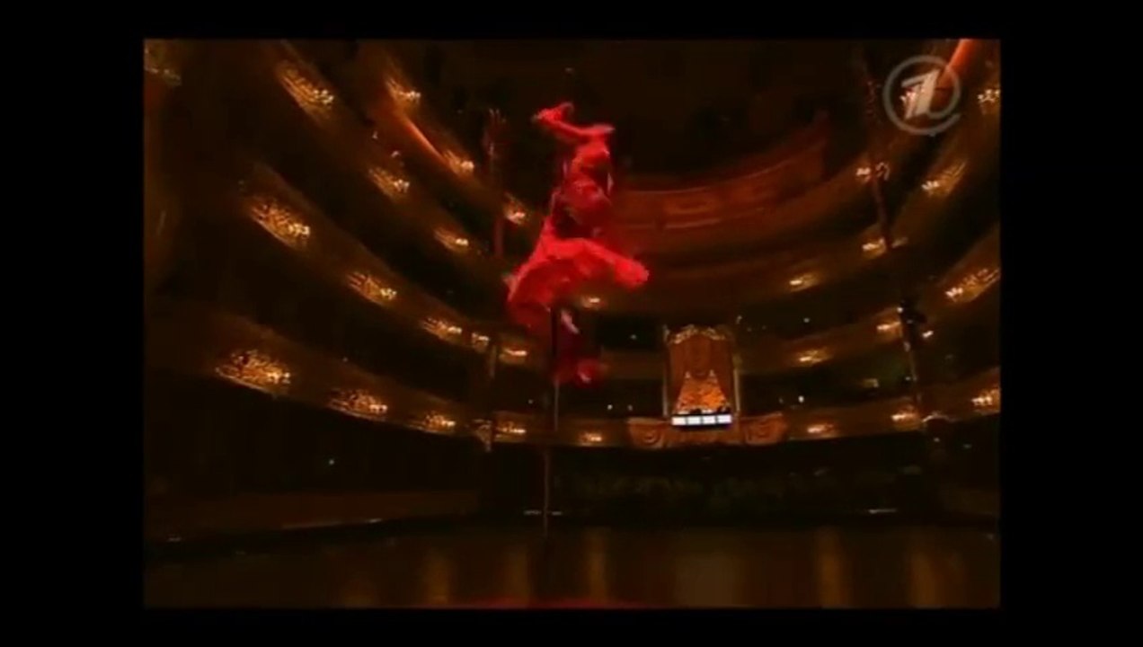 ANAIS Y JUAN BAILANDO POR UN SUEÑO