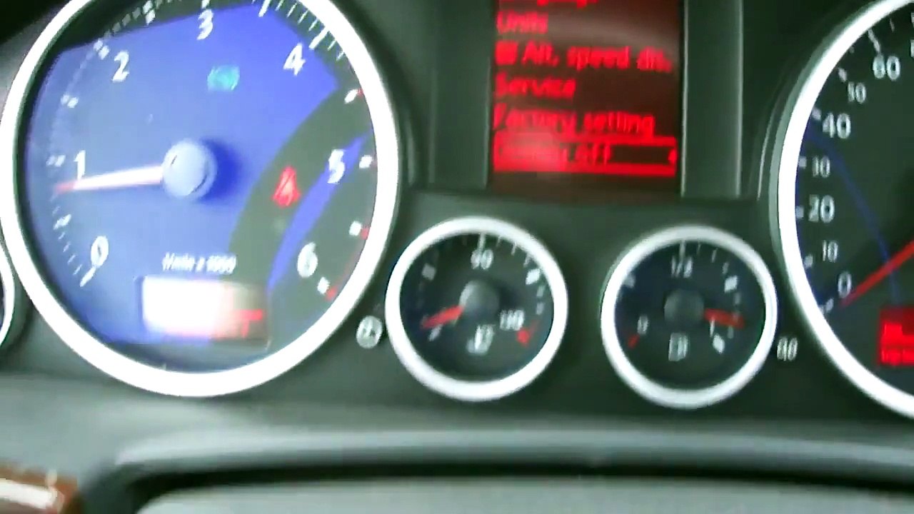 2007 Volkswagen Touareg Start Up, Engine, and In Depth Tour