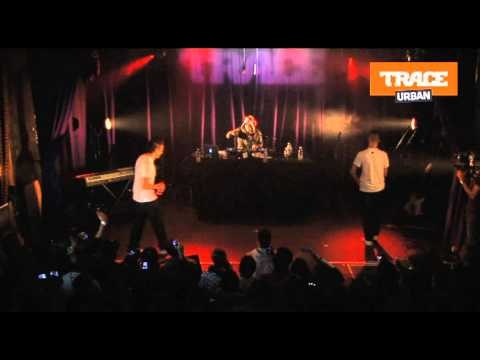 Sniper - Aketo et Tunisiano se clashent en mode Rap Contenders (concert privé TRACE Urban)