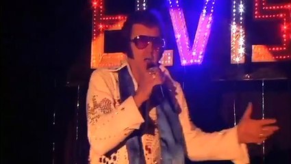 Mike Russell sings 'Love Me' at Elvis Day 2011 (video)